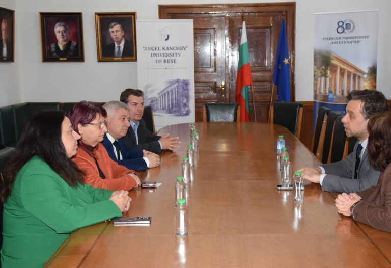 Аржентински дипломат обсъди партньорство с Русенския университет